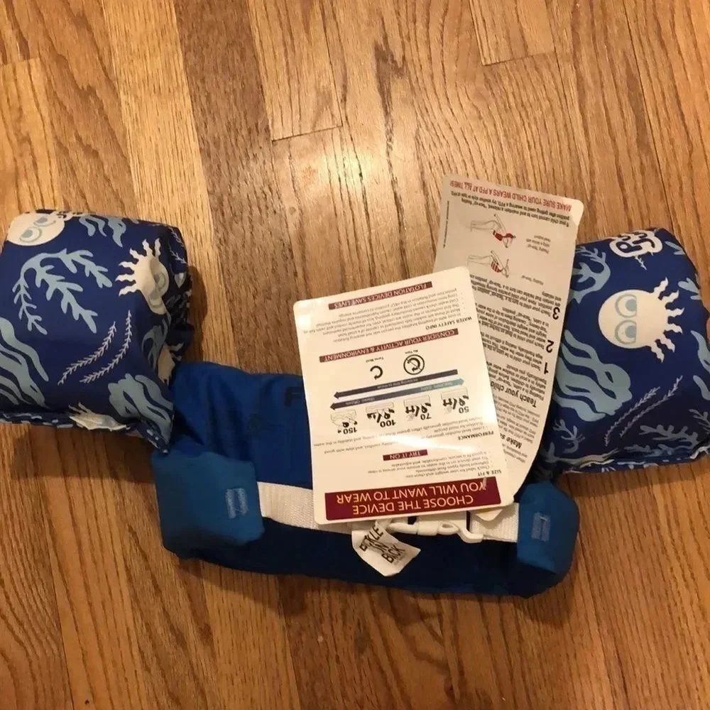 Nwt Kids life jacket